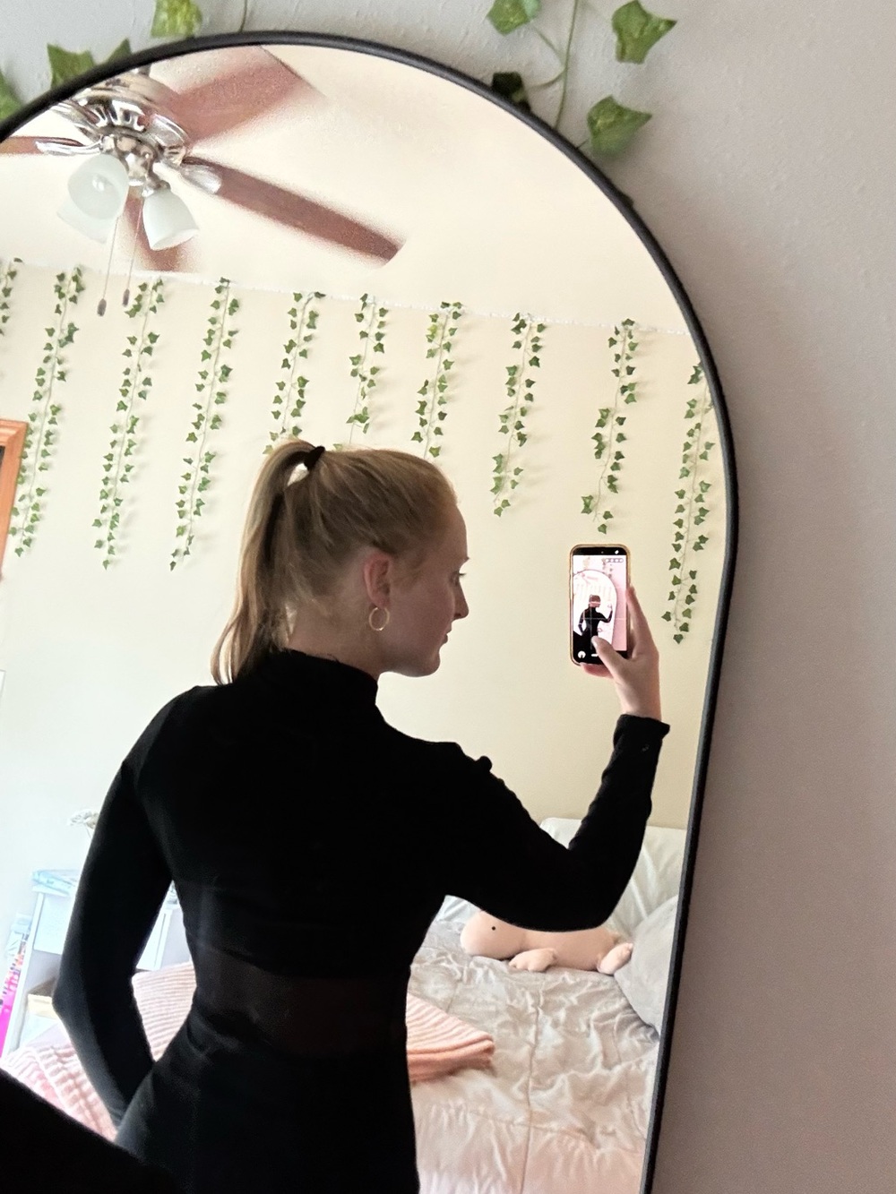 Windsor Small Black Long-Sleeve Mesh Panel Bodycon Dress - Picture 3 of 5